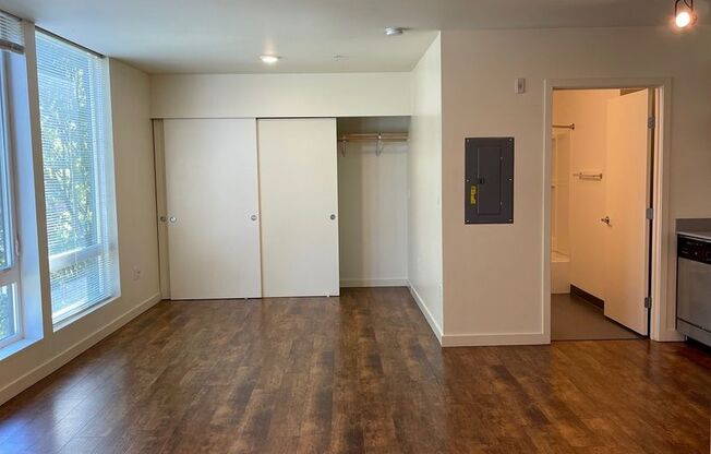 Studio, 1 bath, 518 sqft, $2,449, Unit 309