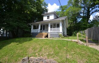 Great 3 bedroom college hill house