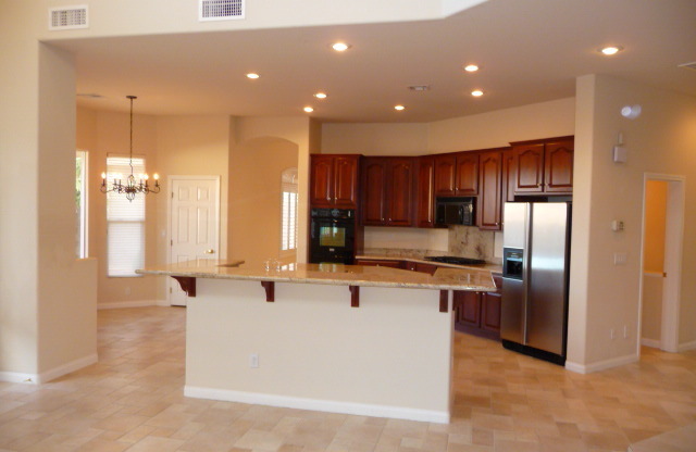 BEAUTIFUL LARGE HOME IN SUMMERLIN GUARD GATED COMMUNITY!