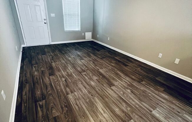 1 bed, 1 bath, 600 sqft, $895, Unit 4618