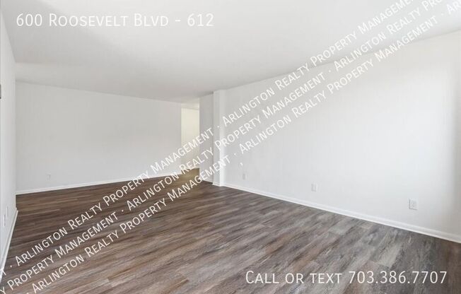 600 ROOSEVELT BLVD. #415