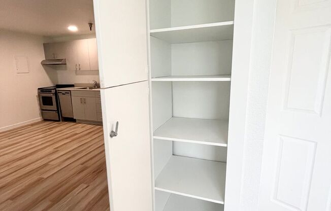 1 bed, 1 bath, 480 sqft, $1,495, Unit 303