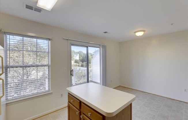 1513 DANEWOOD CT