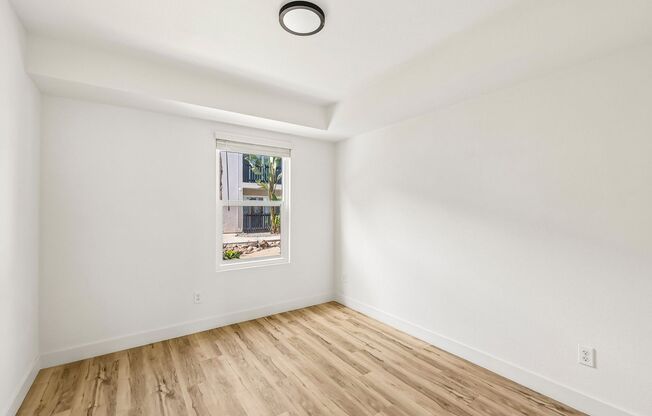 3 beds, 3 baths, 835 sqft, $3,395, Unit 22