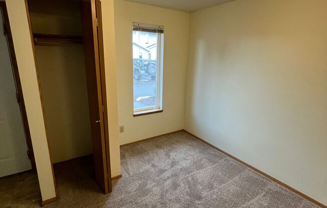 1 bed, 1 bath, 725 sqft, $1,250, Unit 3665D