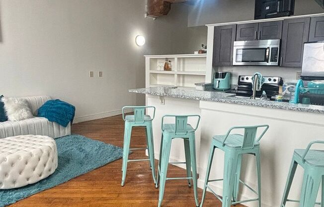 1 bed, 1 bath, 600 sqft, $1,599, Unit 220