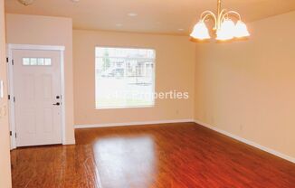 3 beds, 2.5 baths, $2,895