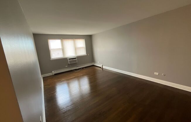 7733 S South Shore Dr.