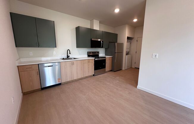 $99 deposit move in special! $1,265