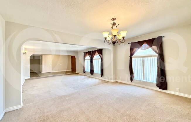 5539 E BLOOMFIELD RD