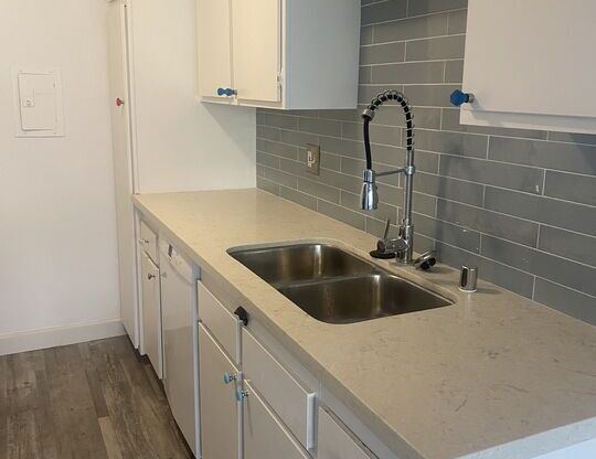 1 bed, 1.5 baths, 712 sqft, $2,333, Unit A312