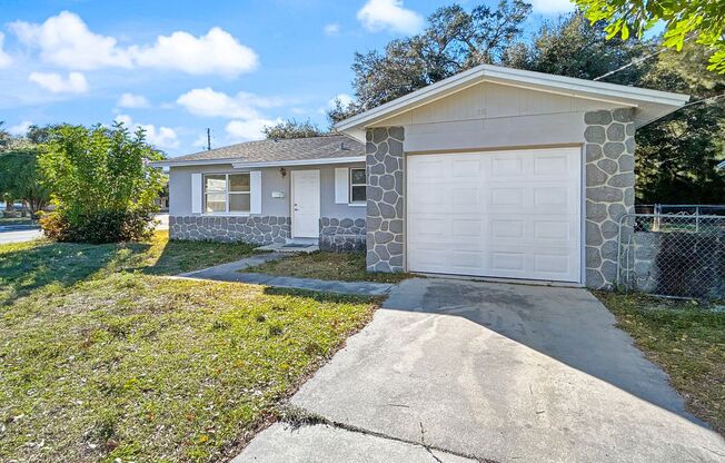 Charming Unfurnished Pinellas Park Home with Private Backyard! 3bed | 1 bath