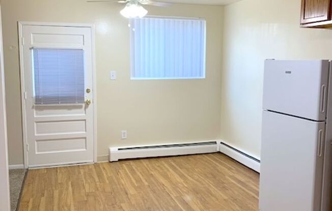 1 bed, 1 bath, 650 sqft, $1,425