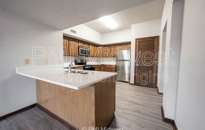 2 beds, 2 baths, 1,525 sqft, $1,199, Unit 1a