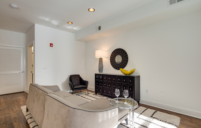 2 beds, 2 baths, 1,297 sqft, $2,677, Unit Annex T04