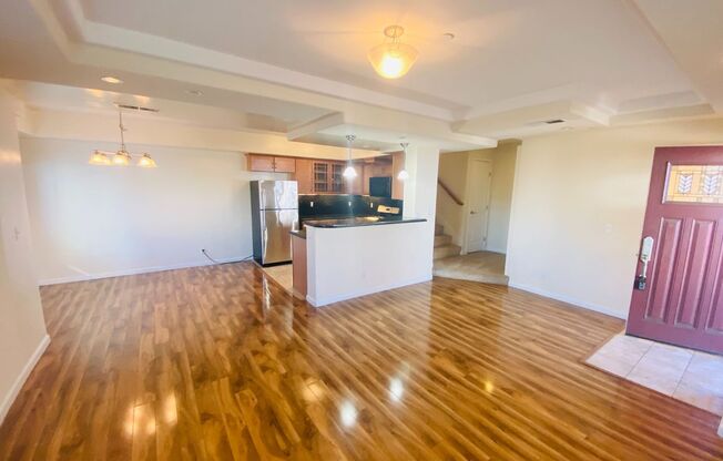Beautiful Townhome in Downtown San Jose.  Great Location!