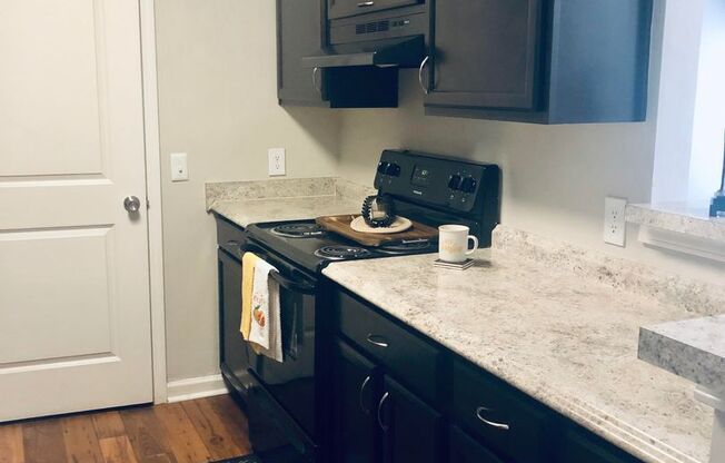 2 beds, 2 baths, 1,150 sqft, $1,599, Unit 0603