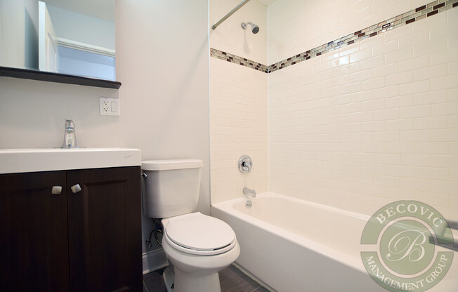 Studio, 1 bath, 392 sqft, $1,550, Unit 506
