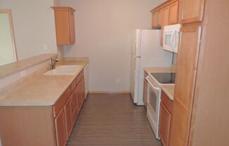 2 beds, 2 baths, $1,425