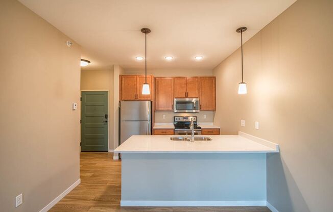 Studio, 1 bath, 611 sqft, $1,110, Unit 311