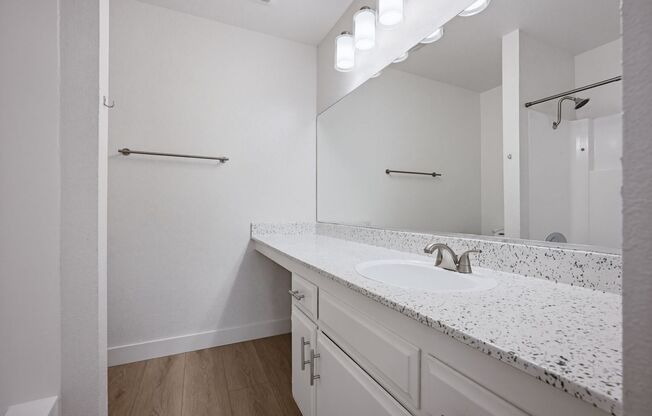 1 bed, 1 bath, 754 sqft, $2,295, Unit 218