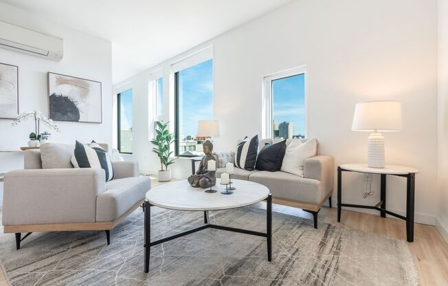 1 bed, 1 bath, $1,495, Unit S-305