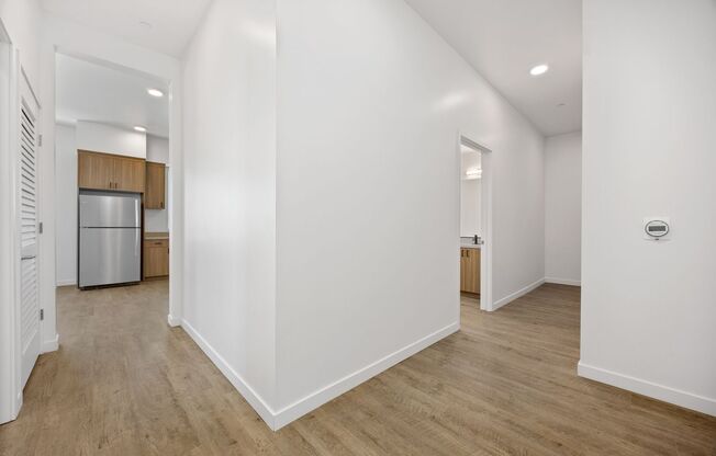 2 beds, 1 bath, 1,041 sqft, $2,250, Unit 105
