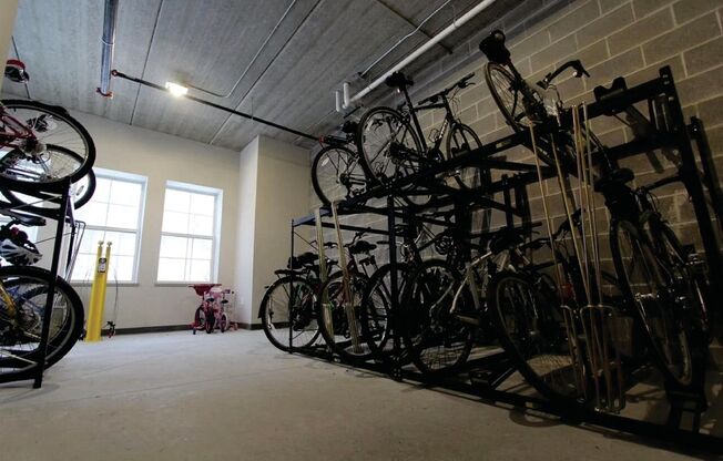 1 bed, 1 bath, 650 sqft, $1,695, Unit 7710-406