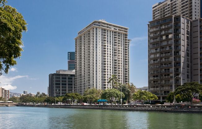 2 beds, 2 baths, $3,350, Unit #1407