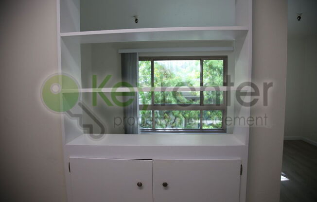 1 bed, 1 bath, 675 sqft, $1,300, Unit 205