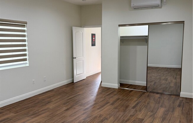 1 bed, 1 bath, 700 sqft, $2,695