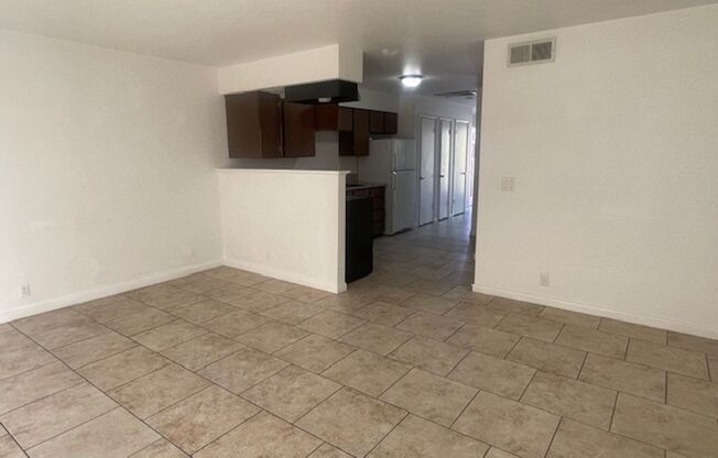 1 bed, 1 bath, 650 sqft, $900, Unit 02
