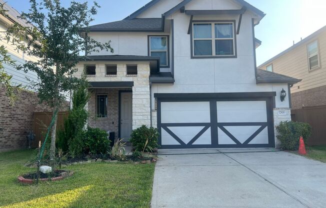 TESLA friendly! Great Amenities! 4 Bedroom Single Family Home in Kingwood/Atascosita/Humble