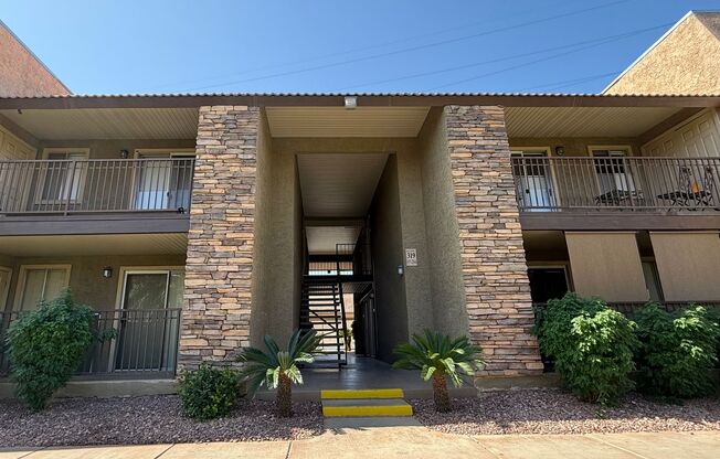 1 Bedroom/ 1 Bath Condo & Guard Gated Community