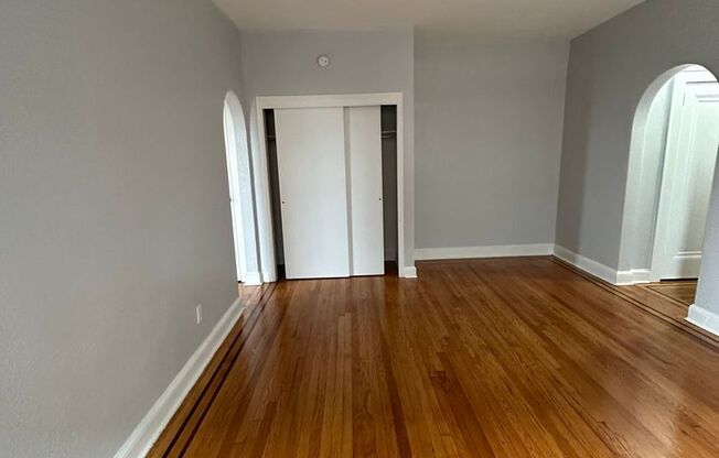 1 bed, 1 bath, $1,950, Unit A41