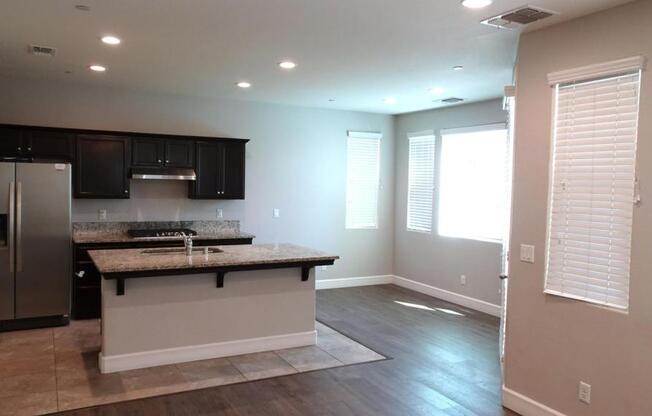 6145 E PERUNA WAY
