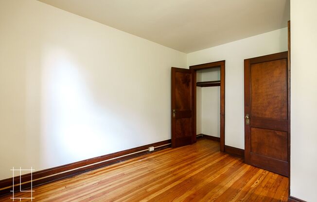 2 beds, 1 bath, $1,250