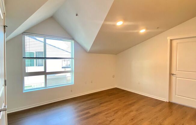 1 bed, 1 bath, 415 sqft, $2,195, Unit 5503-A