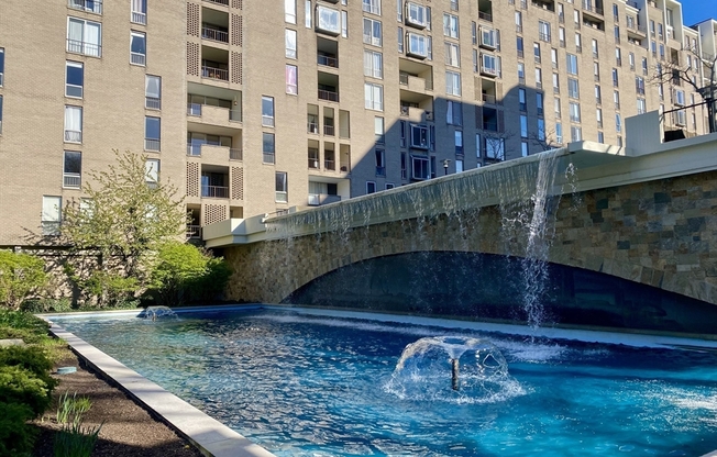 1 bed, 1 bath, 930 sqft, $3,300, Unit 514