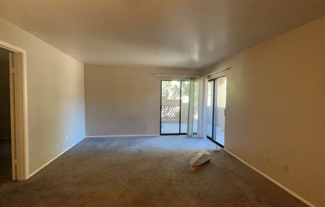 2 beds, 1.5 baths, $1,395, Unit UNIT 1024