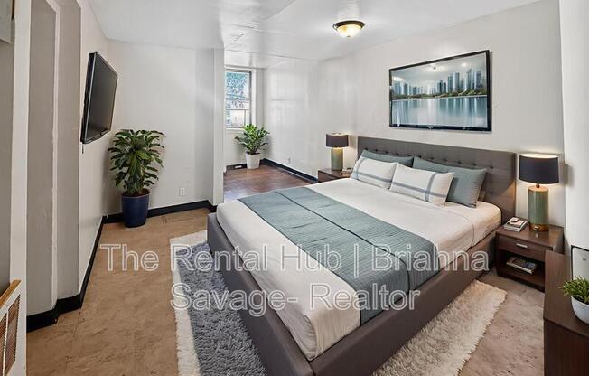 4 VAN CORTLANDT PARK AVE