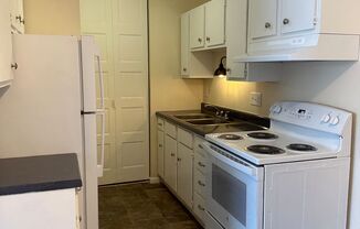 1 bed, 1 bath, 530 sqft, $650, Unit 7