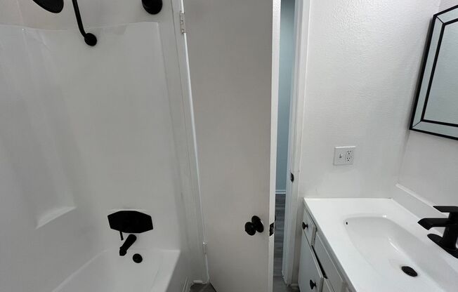 1 bed, 1 bath, 525 sqft, $1,525, Unit 308