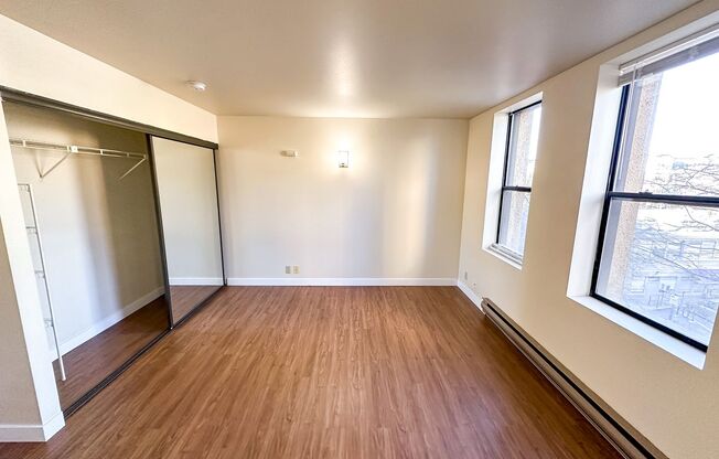 Studio, 1 bath, 460 sqft, $1,395, Unit 413