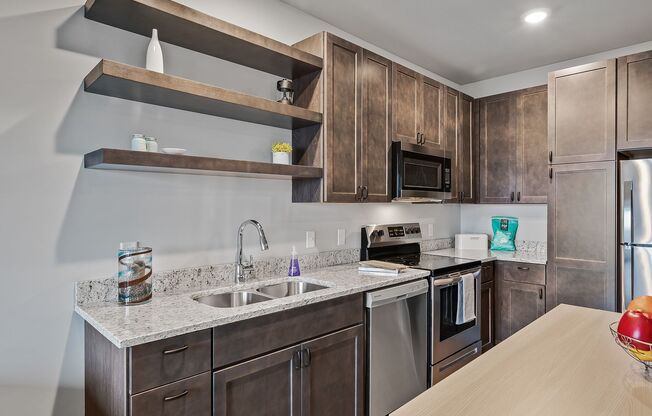 3 beds, 2 baths, 1,015 sqft, $2,355, Unit 206