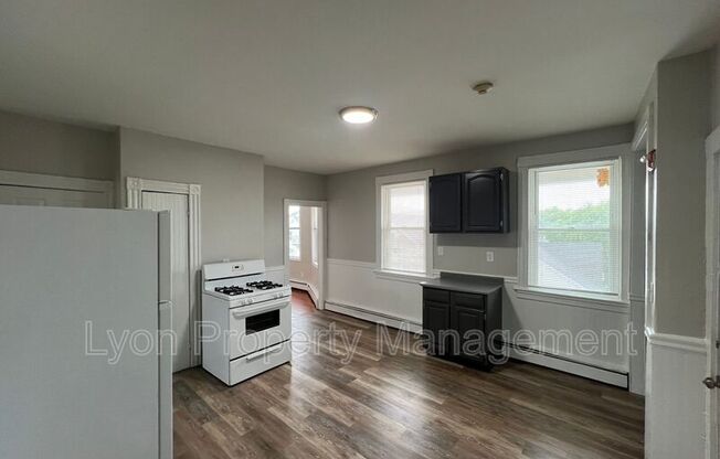 31 GREELEY ST