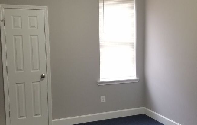 Baltimore - 3 Bedrooms and 1.5 baths Available!