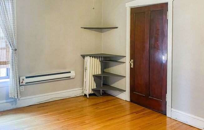 Studio, 1 bath, 371 sqft, $2,100, Unit 2884-2