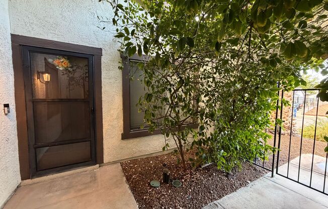 Boulder City with RV Parking!