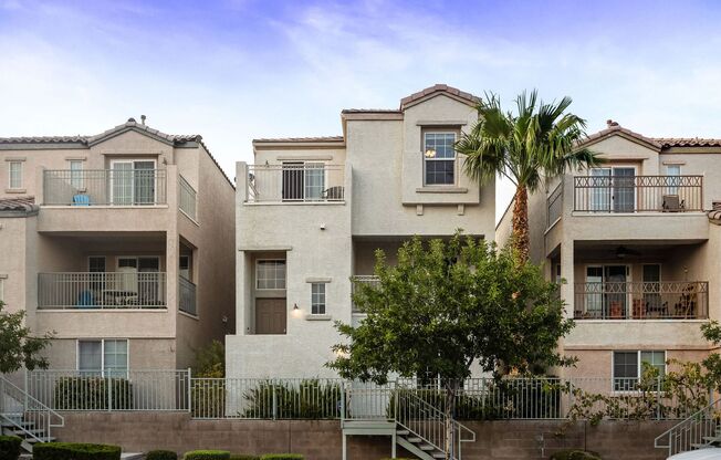 4 Bedroom Modern Home in NW Las Vegas | Furnished Option Available